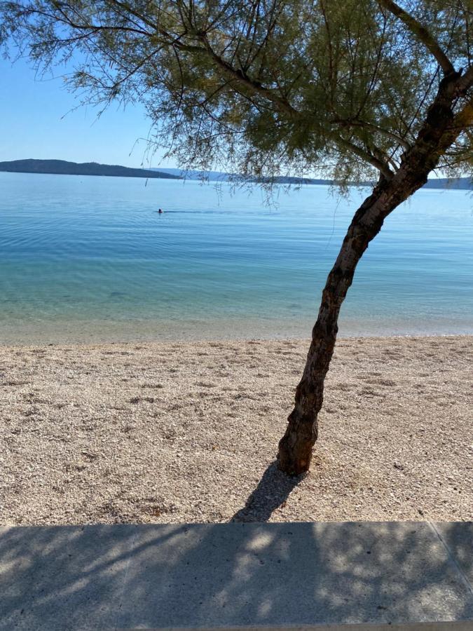 Kaštel Štafilić Sunny Apartment By The Beach מראה חיצוני תמונה