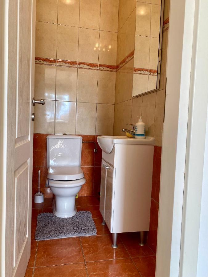 Kaštel Štafilić Sunny Apartment By The Beach מראה חיצוני תמונה