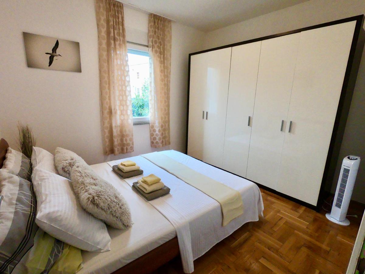 Kaštel Štafilić Sunny Apartment By The Beach מראה חיצוני תמונה